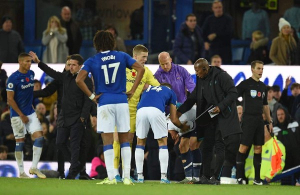 FOTOS: La reacción de los futbolistas del Everton y Tottenham al ver la horrible lesión de André Gomes