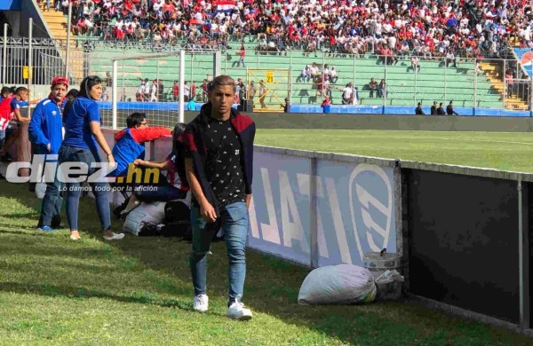 Llenazo en el Nacional y las personalidades que se hicieron presente en el Olimpia-Marathón