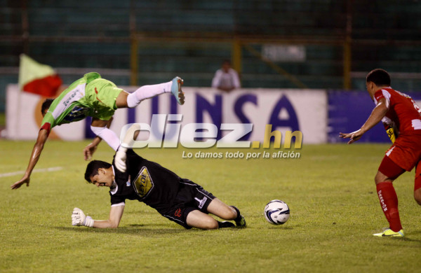 Marathón cae ante Vida y agudiza su crisis