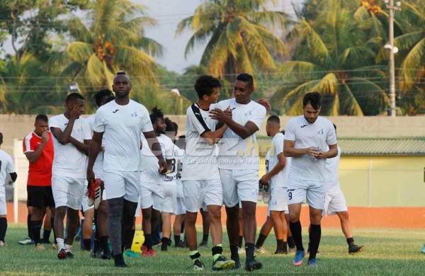 De rodillas y aferrados a la fe, así cerró su preparación el Honduras Progreso