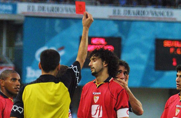 Los grandes futbolistas que tuvieron éxito como estudiantes universitarios