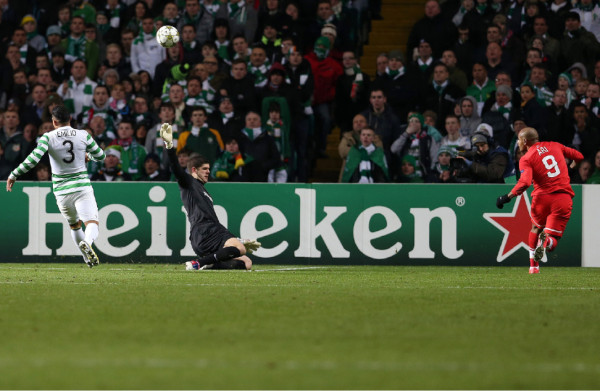 Celtic y Emilio a octavos en Champions