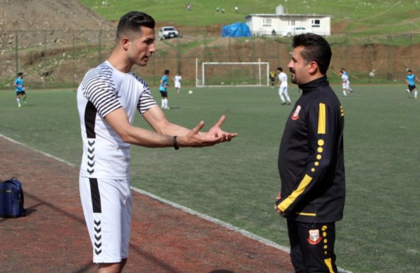 Biwar Abdullah, el iraquí que es catalogado como el nuevo doble de Cristiano Ronaldo