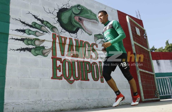 FOTOS: Visitas de lujo, juego de cartas y mucha belleza en el entrenamiento del Marathón