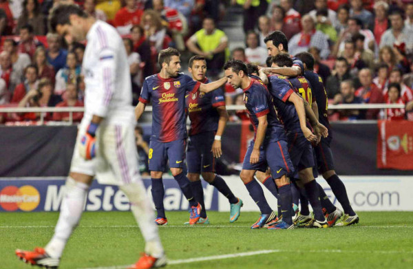 Barcelona vence 2-0 en visita a Benfica