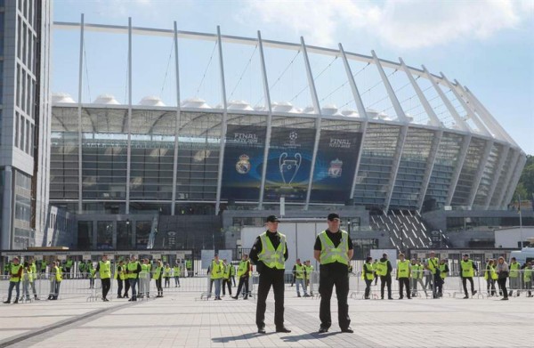 Kiev, lista para recibir la final de la Champions League entre Real Madrid y Liverpool