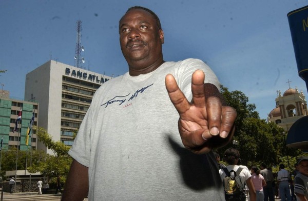 TOP: Grandes figuras centroamericanas que nunca jugaron un Mundial