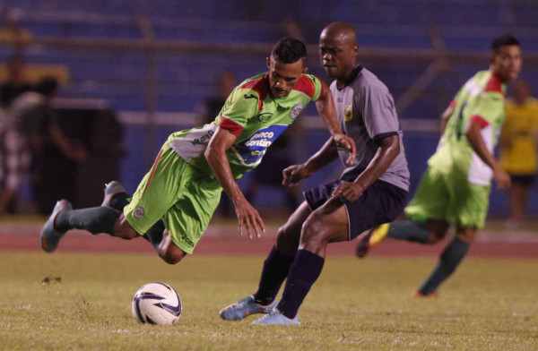 Marathón y Parrillas One abre el Clausura empatando