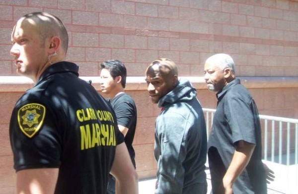 El drama que vivió Floyd Mayweather en prisión donde tuvo que pagar por protección