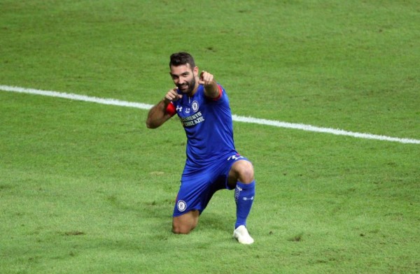 TOP: Michaell Chirinos protagonista de los mejores momentos del fin de semana en el fútbol mexicano