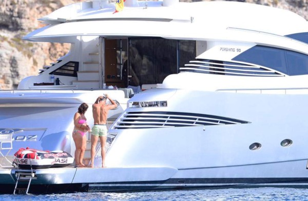 FOTOS: Así pasa sus vacaciones en Ibiza Cristiano Ronaldo