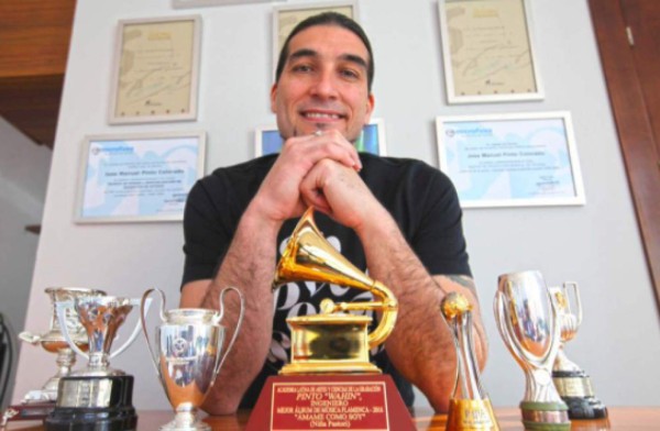 El exportero del Barcelona que tocó fondo y así se gana la vida desde su retiro: ''Estaba todo oscuro''