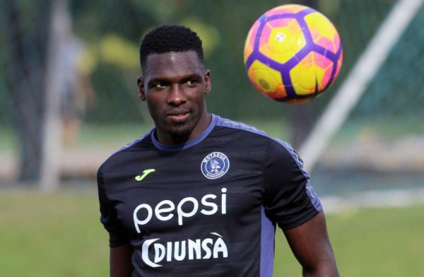 MERCADO: Juticalpa anuncia fichajes, barrida en Real de Minas y delantero llega a Motagua