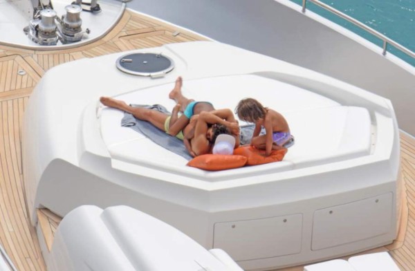 FOTOS: Así pasa sus vacaciones en Ibiza Cristiano Ronaldo