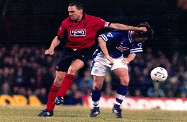 Especial: 15 grandes y conflictivos futbolistas de la historia