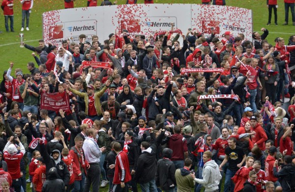 ¡El Bayern Munich celebró su título con victoria en Alemania!