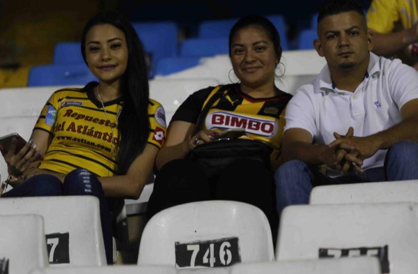 Las sorprendentes imágenes que no viste por tv en juego de Real España ante Motagua