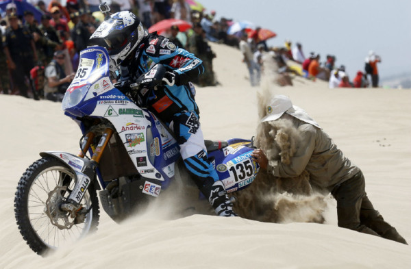 Auto Moto Rally Dakar en Lima Perú.