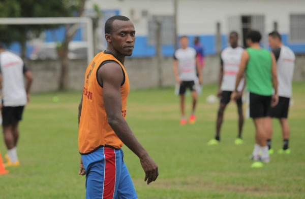 La otra legión; Los exfutbolistas hondureños que juegan burocrático en USA