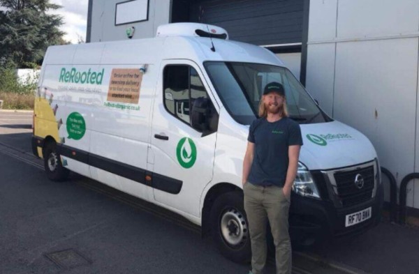 ''Entrenaba con Cristiano Ronaldo en el Manchester United y ahora vendo leche; no me cambiaría por él''