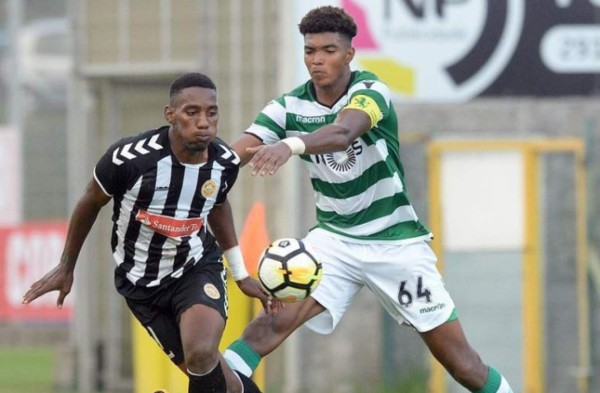 Los curiosos dorsales que usan los legionarios hondureños en este 2018