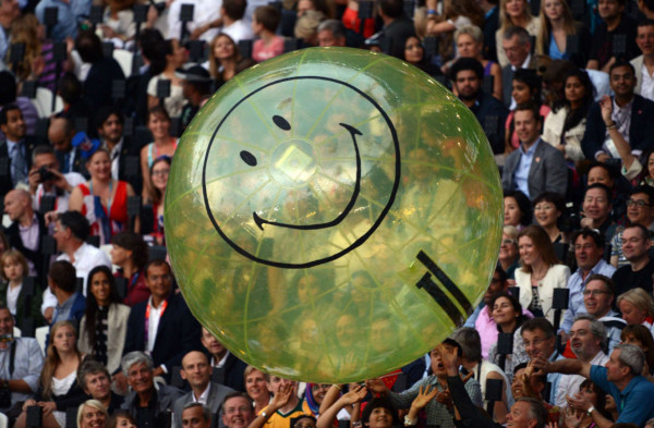 Gran ambiente inauguración de los Juegos Londres 2012.