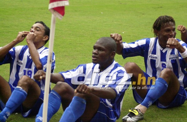 ¡Que se repita! Las fotos que no habías visto del triunfo de Honduras ante EUA en 2001