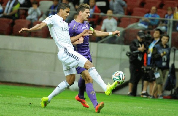 Real Madrid pierde ante la Fiorentina en el debut de Keylor Navas.