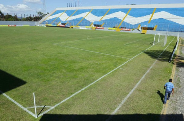 Las mejores gramillas del fútbol centroamericano