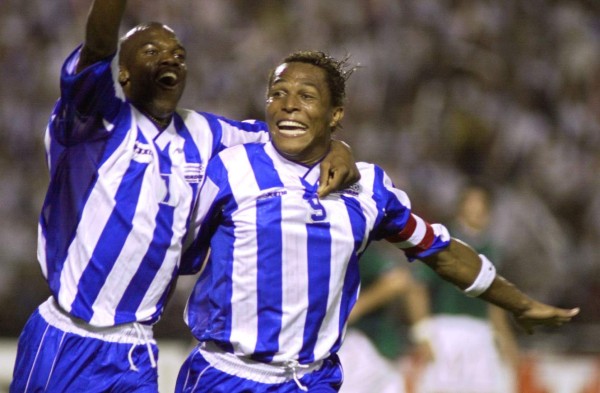 Imágenes de los mejores momentos del 'Rey David” en su época como jugador.