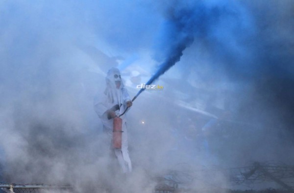 No viste en TV: Bronca de Caballero-Keosseián, presión a Pastrana e intercambio de camisas