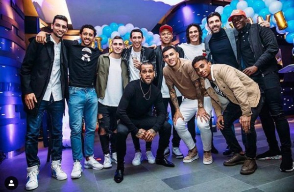 ¡Alves se roba el show! Así pasaron las grandes figuras el día del amor y la amistad