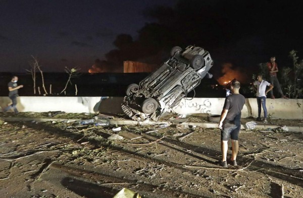Lágrimas y muertos: Las impactantes nuevas imágenes de las explosiones en Beirut, Líbano