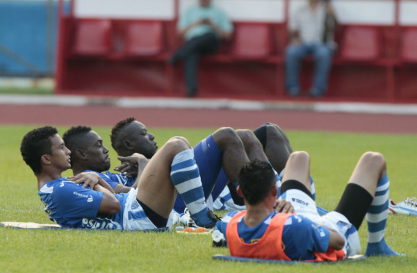 Honduras inició su preparación para choques ante Panamá y Canadá.