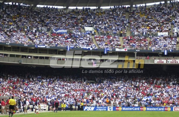 ¡Que se repita! Las fotos que no habías visto del triunfo de Honduras ante EUA en 2001