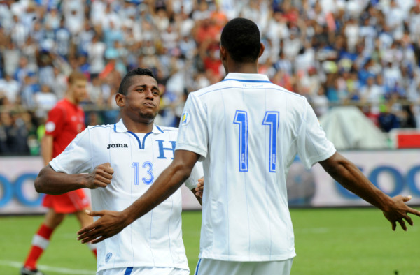 Honduras clasifica a la hexagonal al golear a Canadá