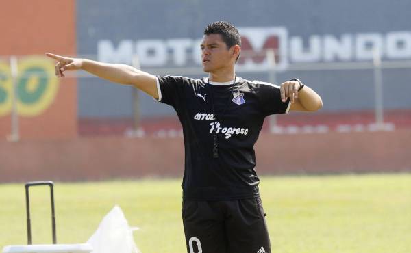 Luis Alvarado fue asistente de Honduras de Progreso en el Torneo Clausura 2019.