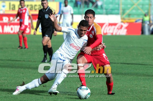 Los negocios millonarios de Olimpia en transferencias de jugadores al extranjero