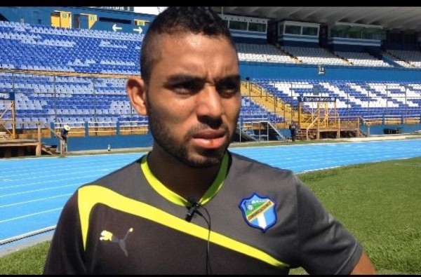 RUMORES Y FICHAJES: El mercado centroamericano empieza a dar sorpresas