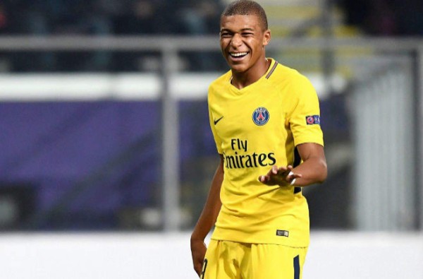 Messi y Mbappe ganaron el Golden Boy, premio que nunca ganará Cristiano Ronaldo