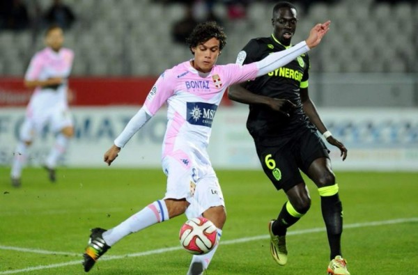 Los 20 mejores jugadores centroamericanos de FIFA 17