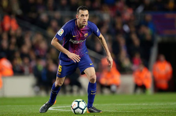 Los futbolistas que han estado al menos 10 temporadas en su equipo actual