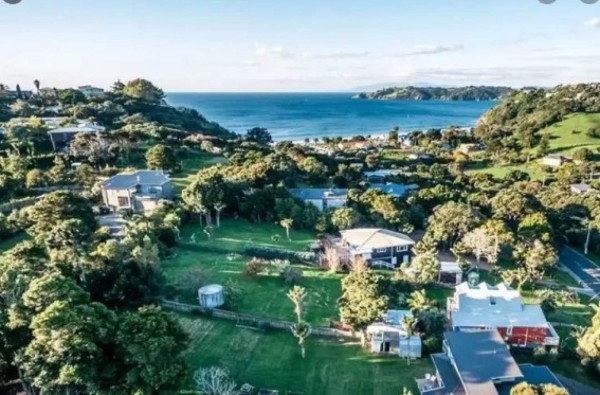 Millonarios de EUA huyen del coronavirus a refugio de búnkeres en Nueva Zelanda