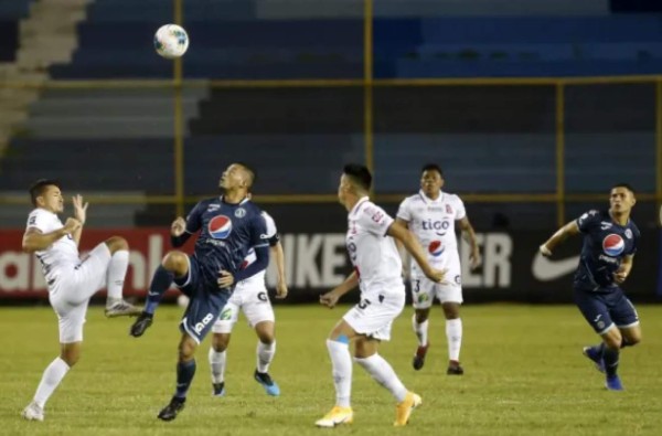 El grito de Rougier y la euforia azul: Así celebró Motagua su clasificación en Liga Concacaf