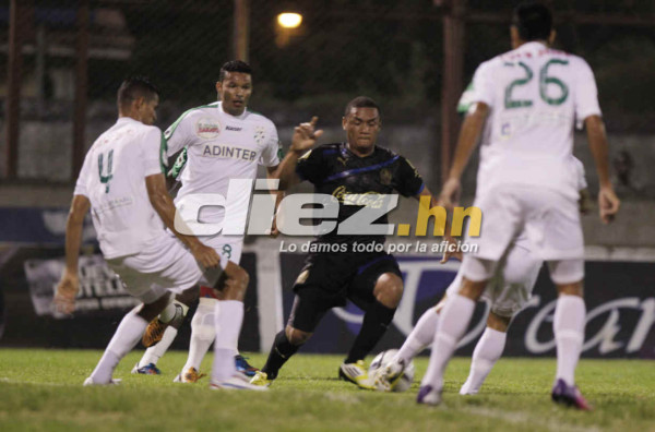 Platense y Olimpia empataron en el partido de ida de las semifinales