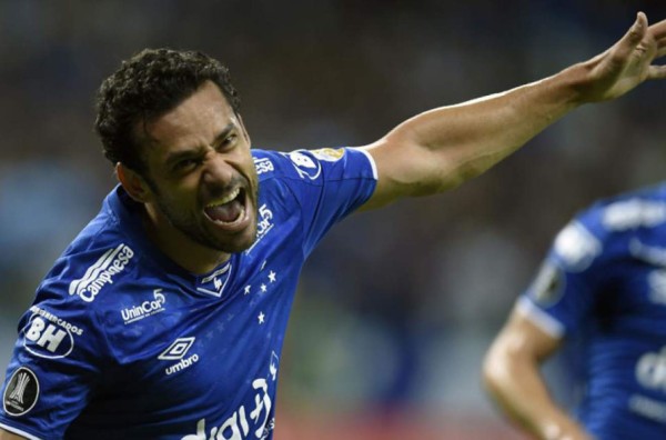 TOP: Los jugadores mejor pagados del fútbol brasileño... ¡Dani Alves es el primero!