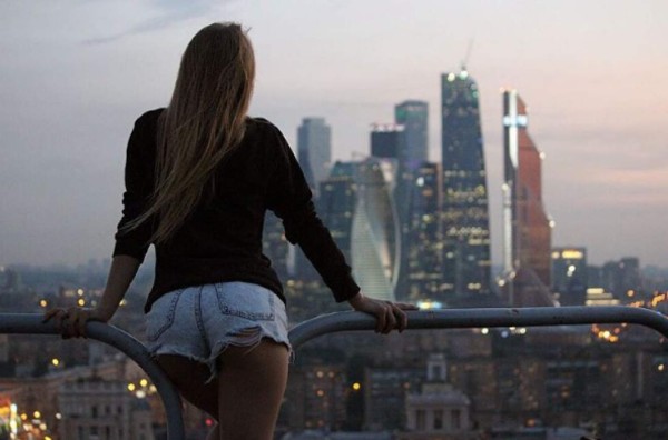 Angela Nikolau, la hermosa gimnasta rusa de las 'selfies suicidas'