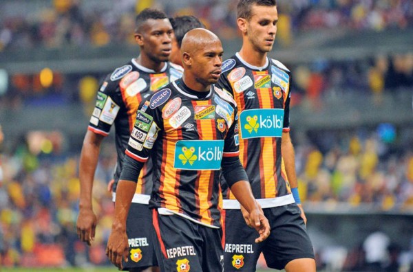 RUMORES Y FICHAJES: ¿Ronald Matarrita cedido al Manchester City?