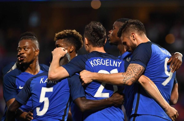 Francia golea a Escocia en último amistoso antes de la Eurocopa