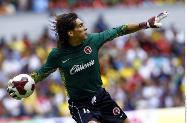 Cirilo Saucedo hace las de Honda y pide trabajo en Twitter: ''Ya no cobro caro''